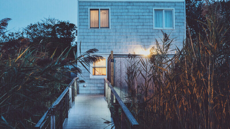 How AI Is Reshaping the Job Market for Freelancers – Nigerian freelancer using AI tools in 2025